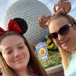 Meet your Posher, Ashleigh